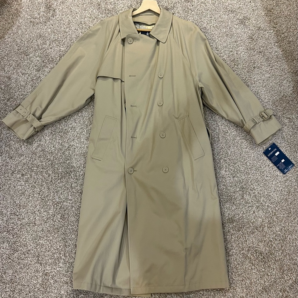 Old NWT Vintage London Fog Trench Coat 44 Regular